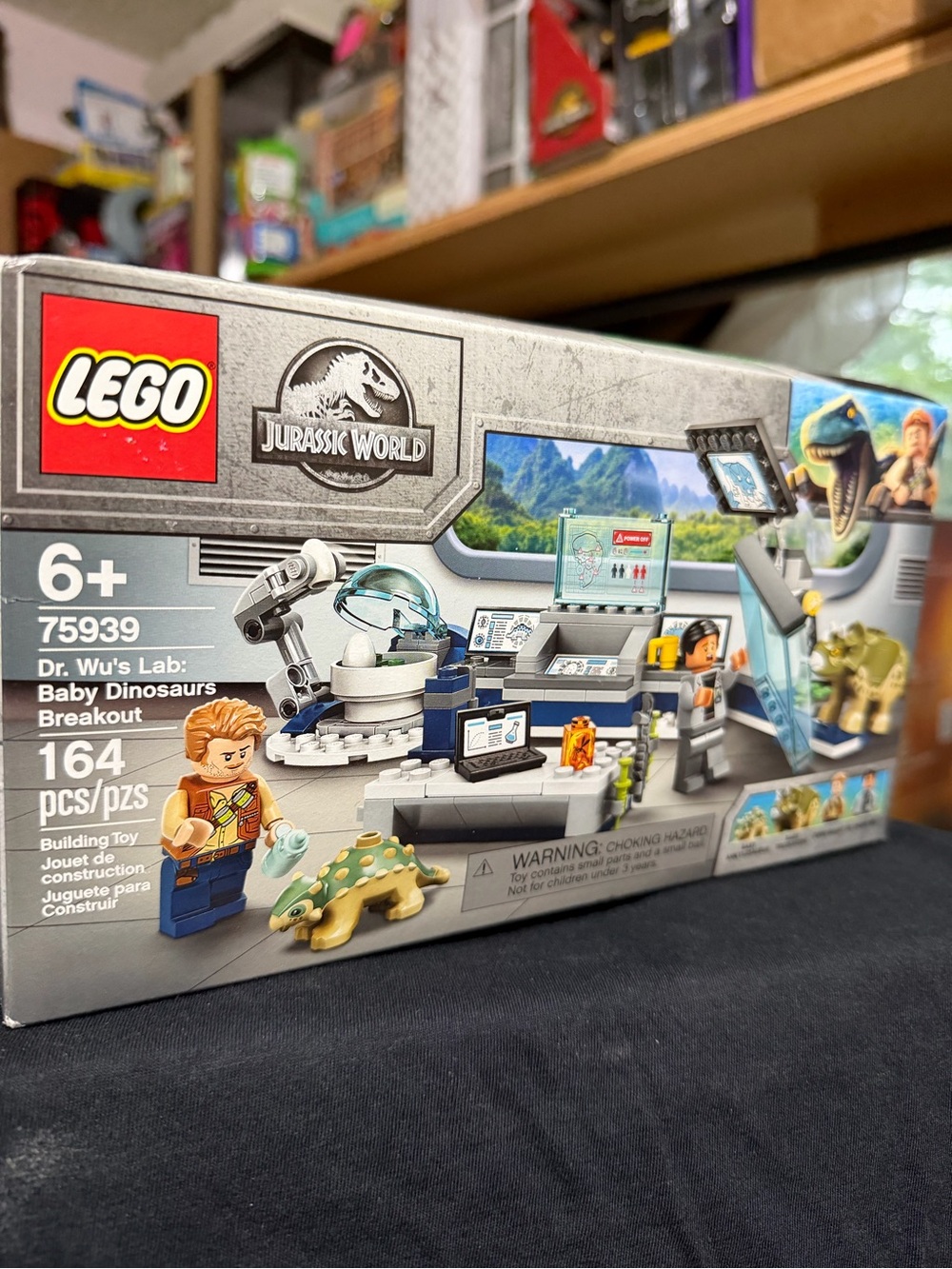Lego Jurassic World Dr Wu’s Lab